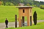 Für ein Verhör ist immer Zeit: Russisches Buswartehäusl in Oberkrumbach (Foto: Munich Globe Bloggers)