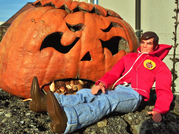 The day after Halloween Jimmy felt like a gaunt pumpkin (Foto: Munich Globe Bloggers / Tara Tulpe)