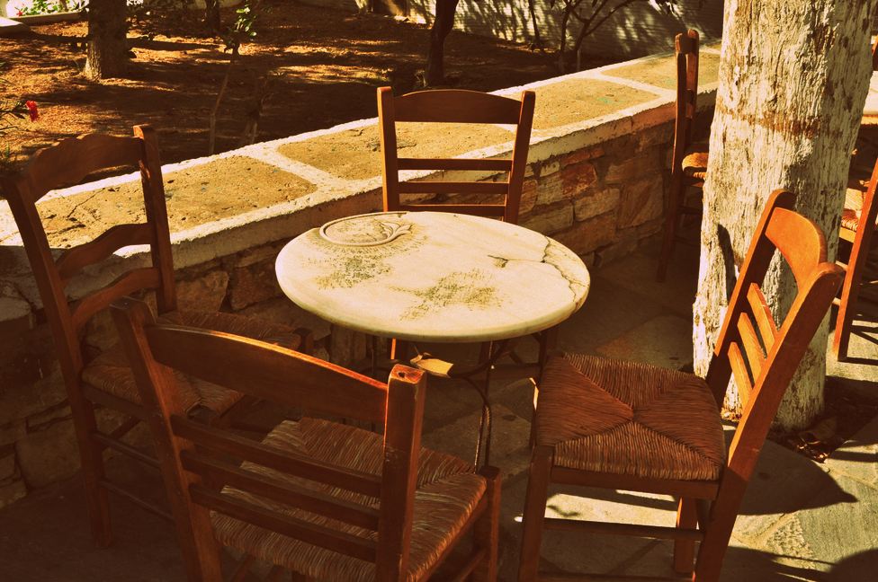 Still 60s after all that Years: Pirgos-Postkarte mit Retro-Glimmen (Foto: Mnemos Nostalgis)
